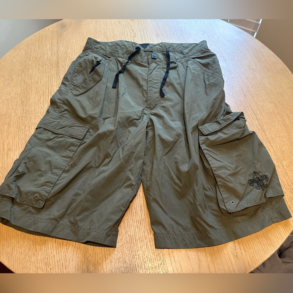 Boys scouts of America adult small shorts